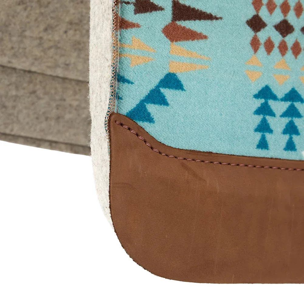 5 Star Equine Products Supplies Inc. 1in Natural Roper Aqua Aztec Felt Saddle Pad - Image 2