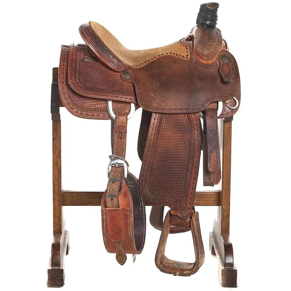 Baiano Saddlery Used 15.5in 7/8 Breed Buckstitch Team Roper - Image 2