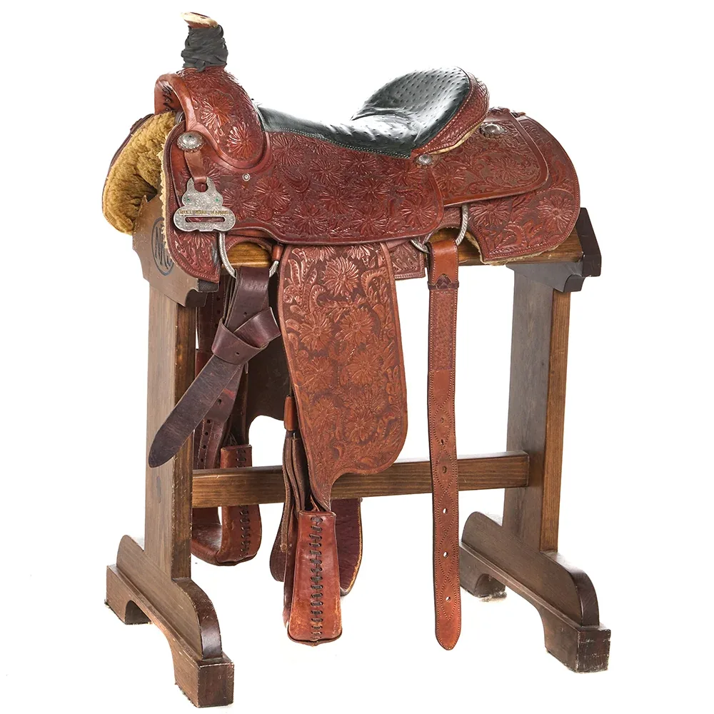 Bill Hill Used 15.5in Floral with Ostrich Seat Team Roper