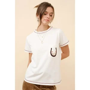 Blue B Womens Off White Horseshoe Pocket Tee