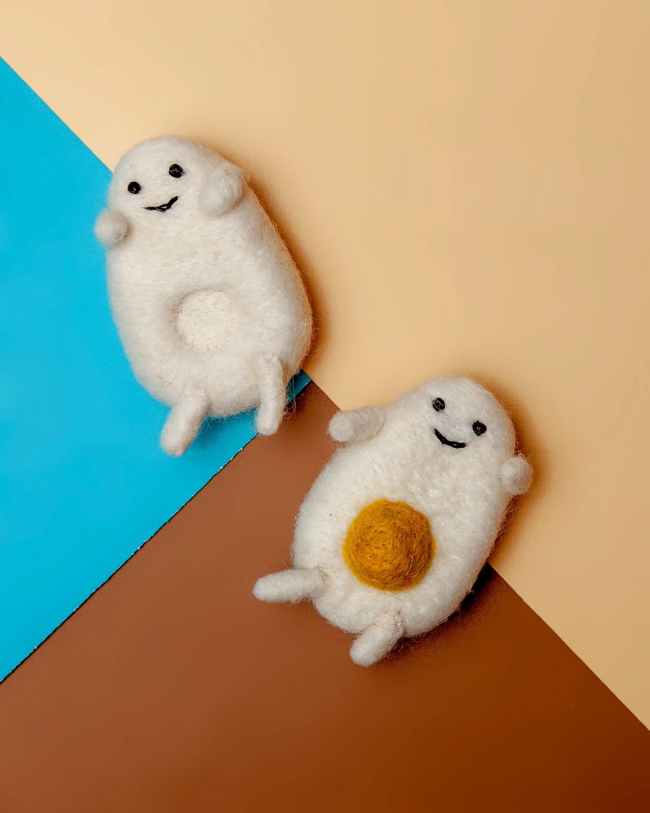 Boiled Wool Egg Dog Toy <>