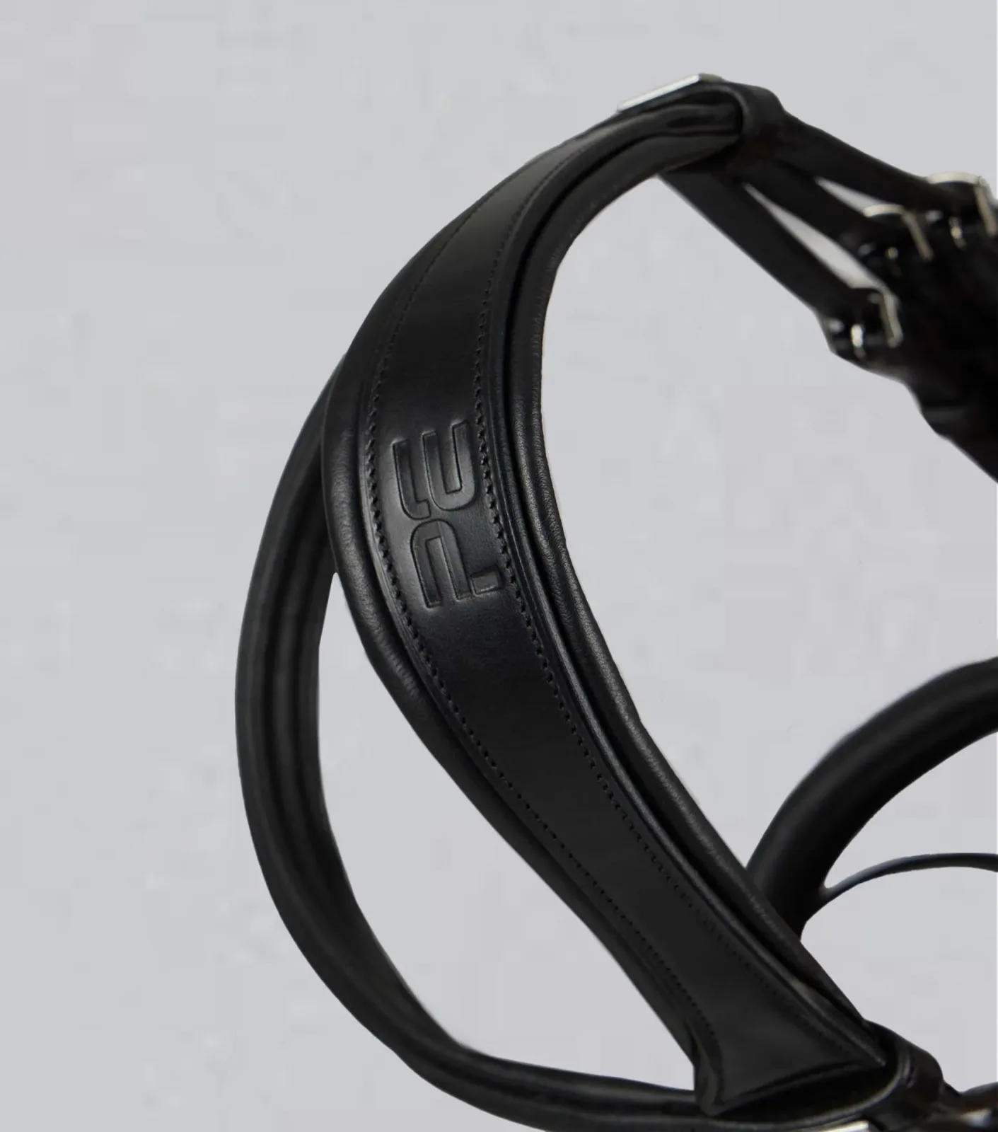 Castello Anatomical Snaffle Bridle with Flash Black - Image 2