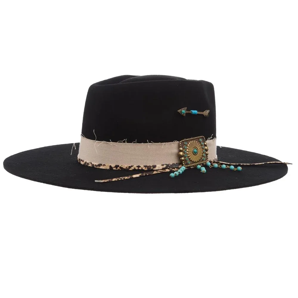 Charlie 1 Horse C1H Black Lucky Me Lainey Wilson 4 in. Brim Fashion Hat