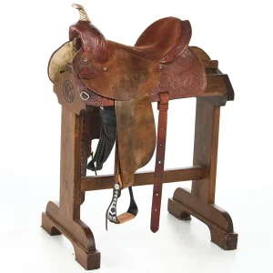 Circle Y Saddlery Used 14.5in 1/2 Breed Oak and Acorn Barrel Saddle