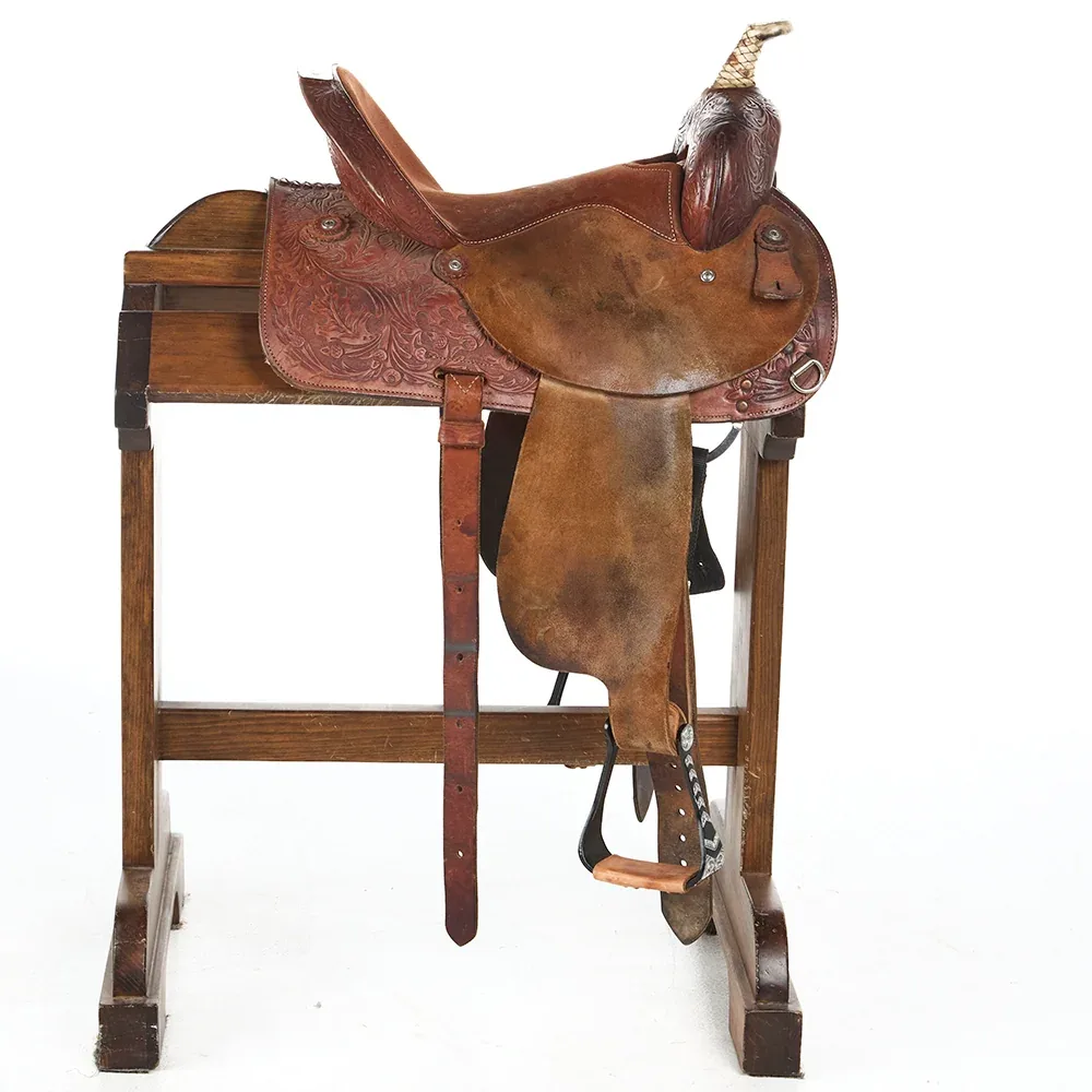 Circle Y Saddlery Used 14.5in 1/2 Breed Oak and Acorn Barrel Saddle - Image 2