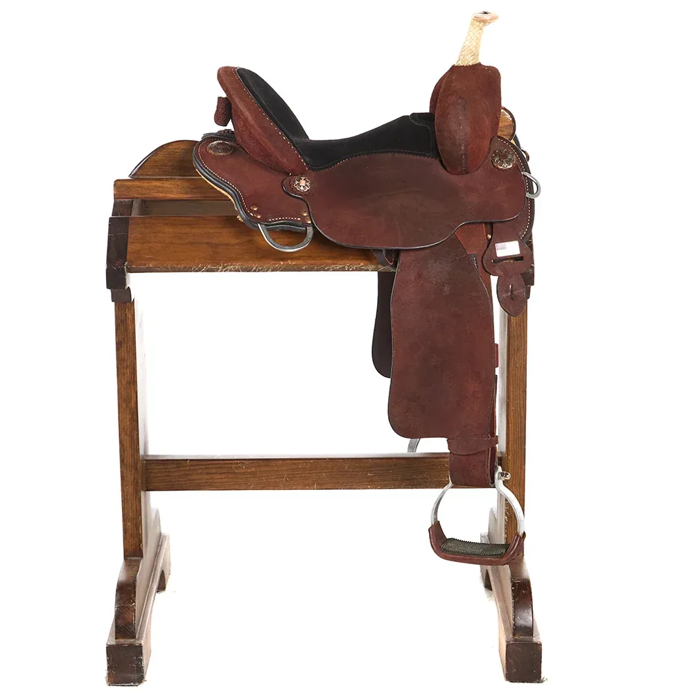 Circle Y Saddlery Used 14in Ultimate Roughout Barrel Saddle - Image 2