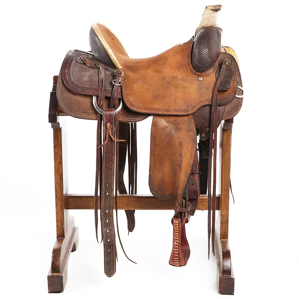 Circle Y Saddlery Used 15.5in Ranch Roper - Image 2