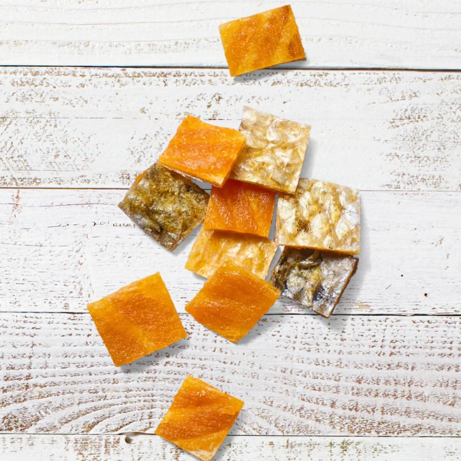 Finfare Cat, 6 oz Freeze-dried Smoked Salmon Skin Bites - Image 2