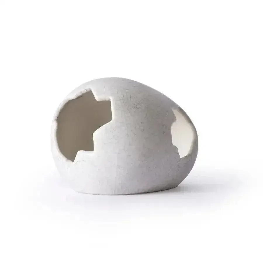 Galapagos Ceramic Egg Hide 6In X 5 in