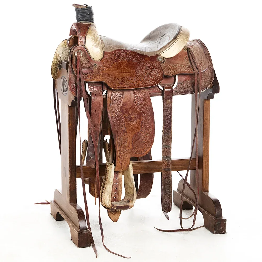 Hereford Used 15.5in Floral Tooled Sickout Team Roper