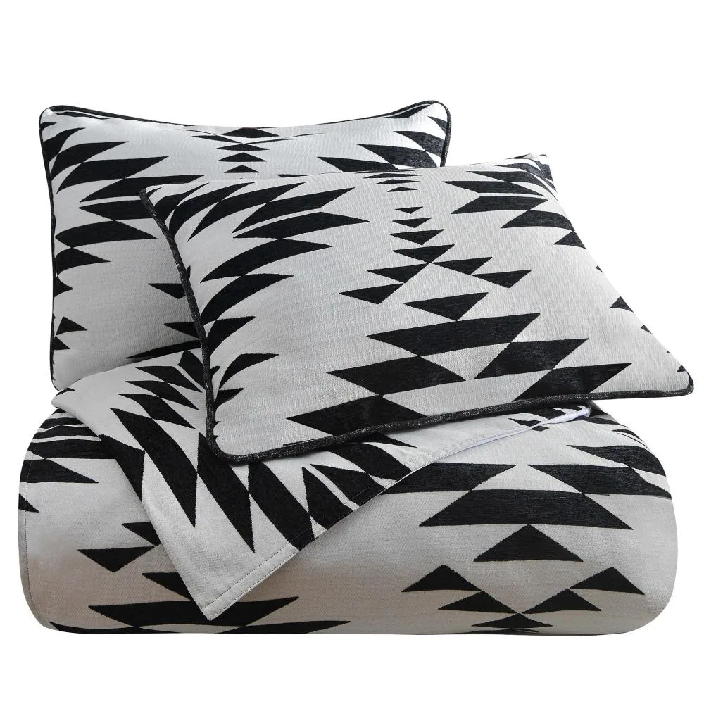 Hiend Accents Amelia Aztec Super Queen Comforter Set