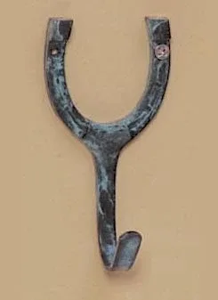 Horse Fare Single Small Horseshoe Hook - Image 2