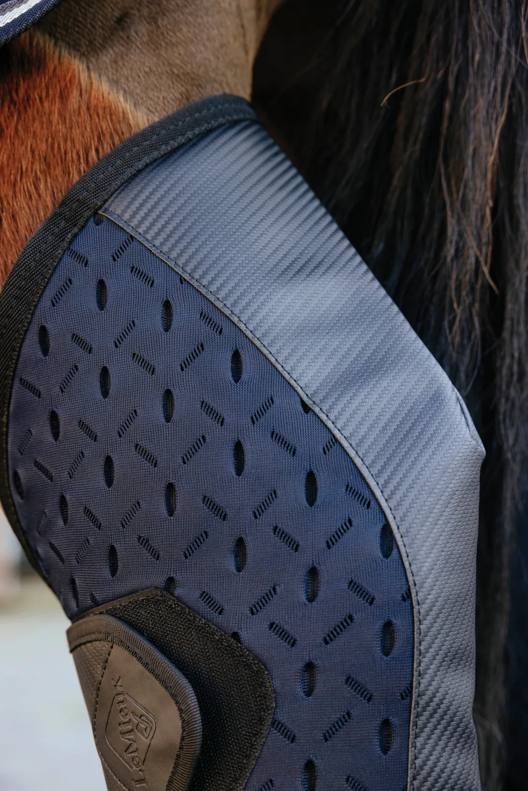 LeMieux® Kudos 3D Mesh Travel Boots - Image 2