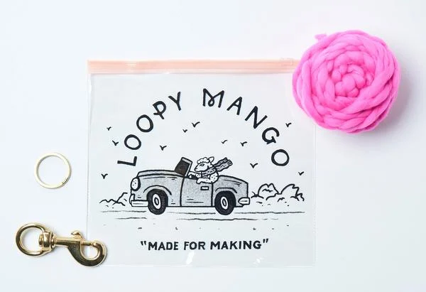 LOOPY MANGO | DIY PomPom for Leash Kit in Hot Pink