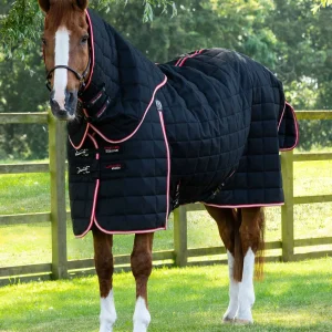 Lucanta 450g Stable Rug with Neck Cover Black