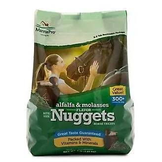 Manna Pro Alfalfa/Molasses Bite-Sized Nuggets - Image 2