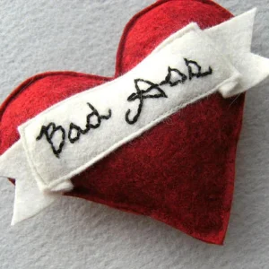 MISO HANDMADE | Bad Ass Heart Cat Toy