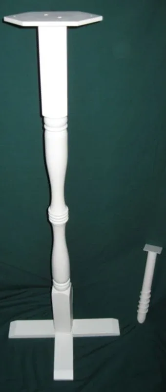 Novelty Pedestal With Auger