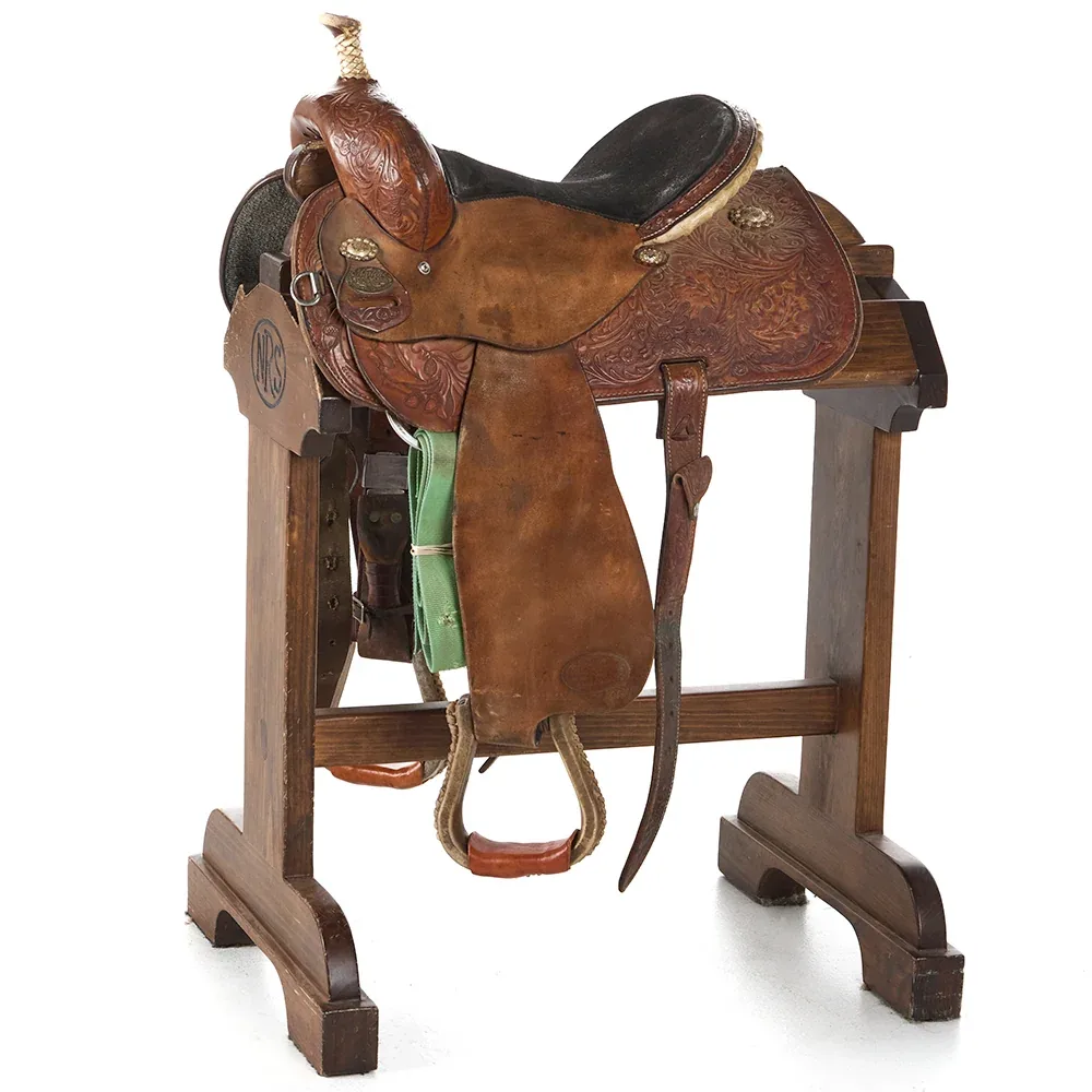 NRS Used 13.5in Marlene Eddleman Circle Y Barrel Saddle