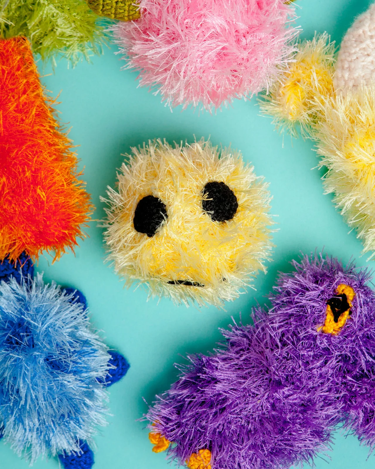 OOMALOO | Smiley Face Toy