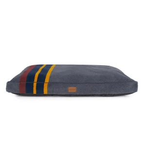 Pendleton Vintage Camp Lake Napper Dog Bed