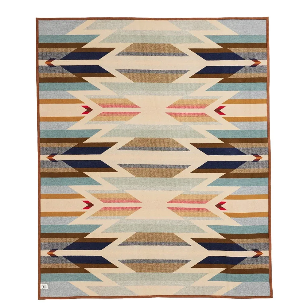 Pendleton Woolen Mills Inc. Jacquard Wyeth Trail Blanket - Image 2