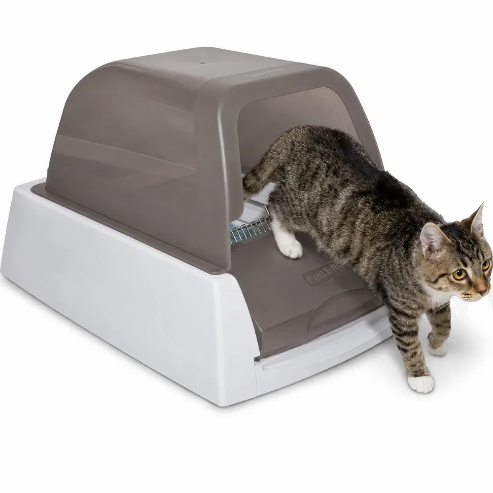 PetSafe ScoopFree 2022 Ultra Automatic Self Cleaning Litter Box for Cats