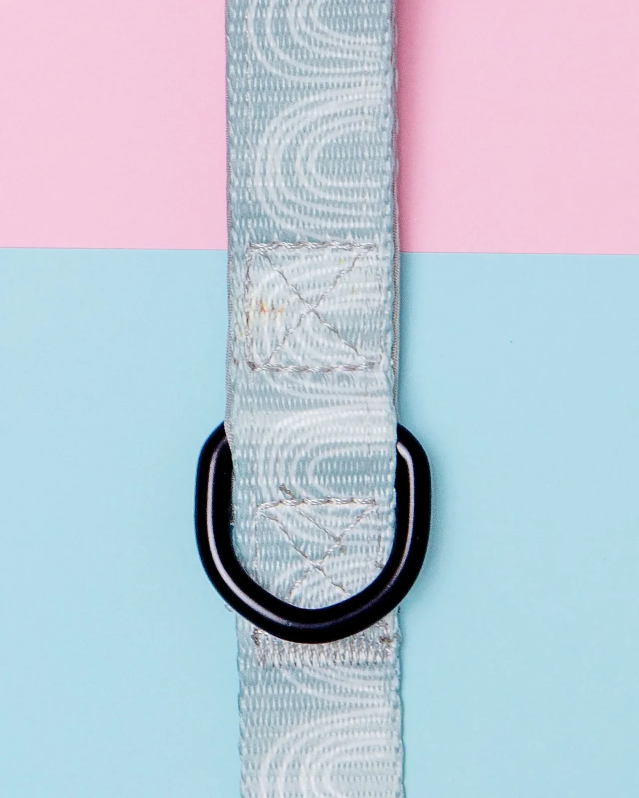 Nylon Dog Lead in Indio Print(FINAL SALE) - Image 2