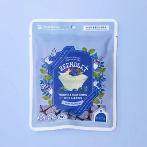 Freeze-Dried Yogurt and Blueberry Treats for Dogs & Cats