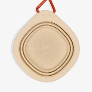 Collapsible Go Bowl in Biscotti