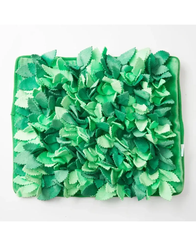 Foraging Leaves Dog Snuffle Mat