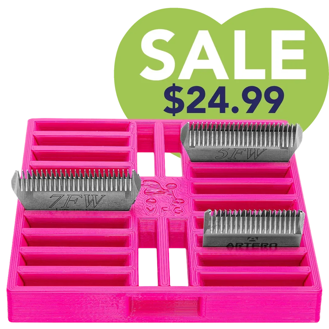 Blade Tray Magenta by Vanity Fur