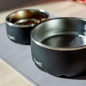 Stainless Steel Dog Bowl in Onyx