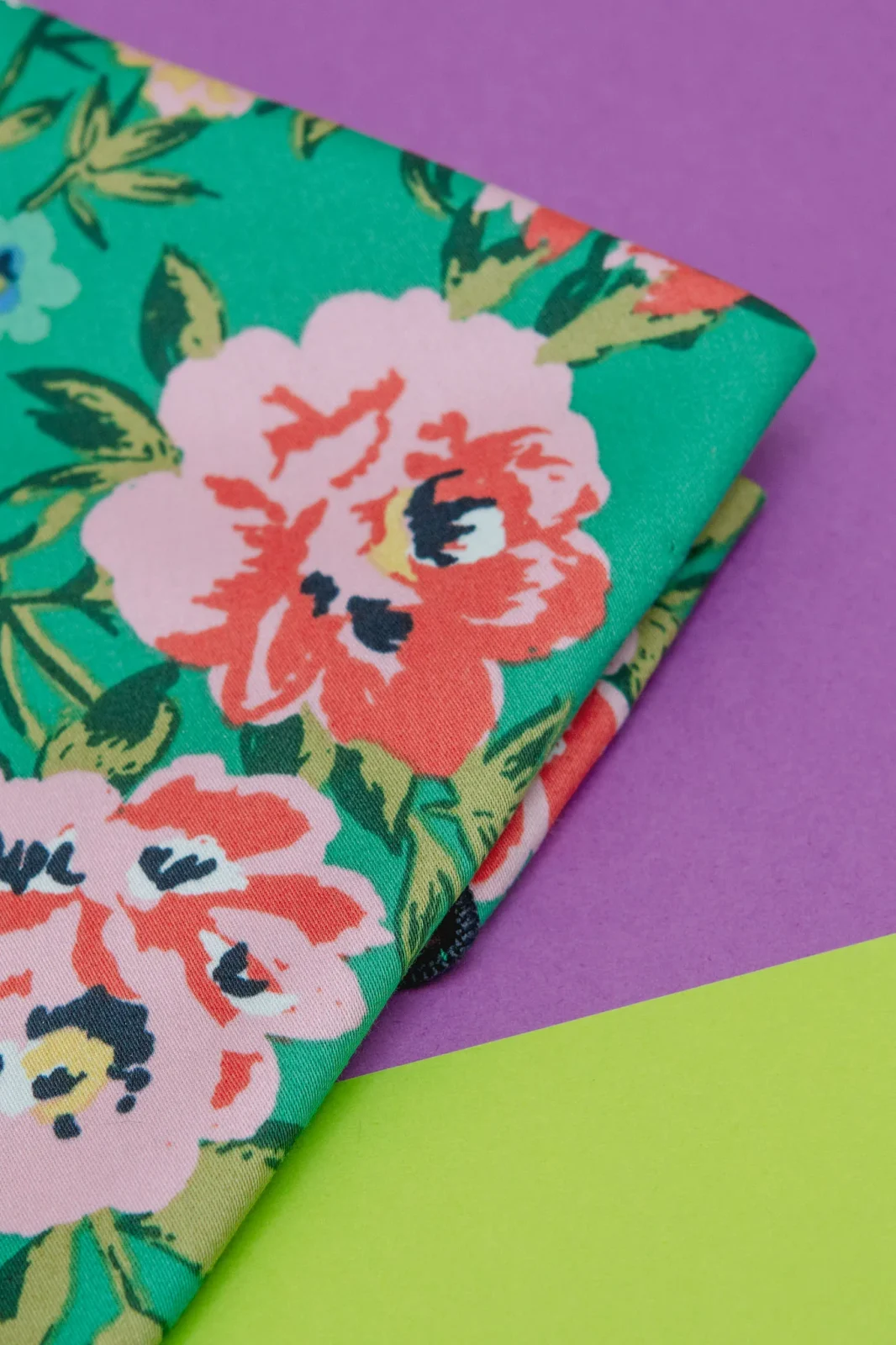 Georgia Floral Dog Bandana (Made in the USA) <> - Image 2