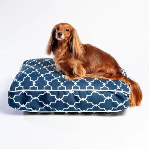 Pool & Patio Outdoor Dog Bed in Garden Gate Navy (Made in the USA) <>