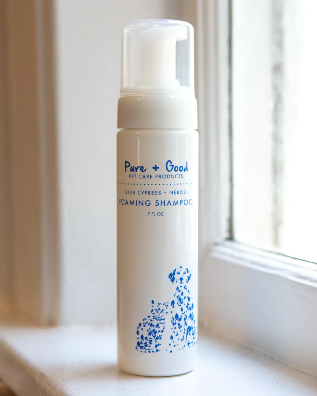 Blue Cypress & Neroli Foaming Shampoo for Dogs & Cat