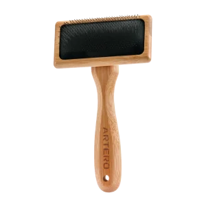 Nature Collection Protected Pin Small Slicker Brush by Artero