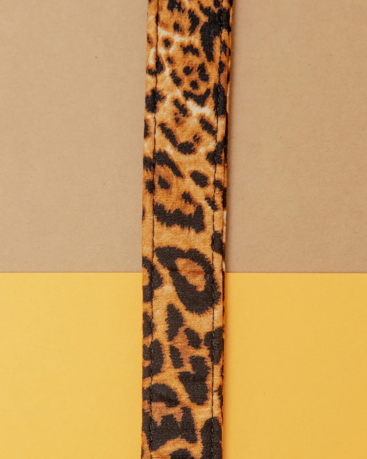 Leopard Print Dog Leash <> - Image 2