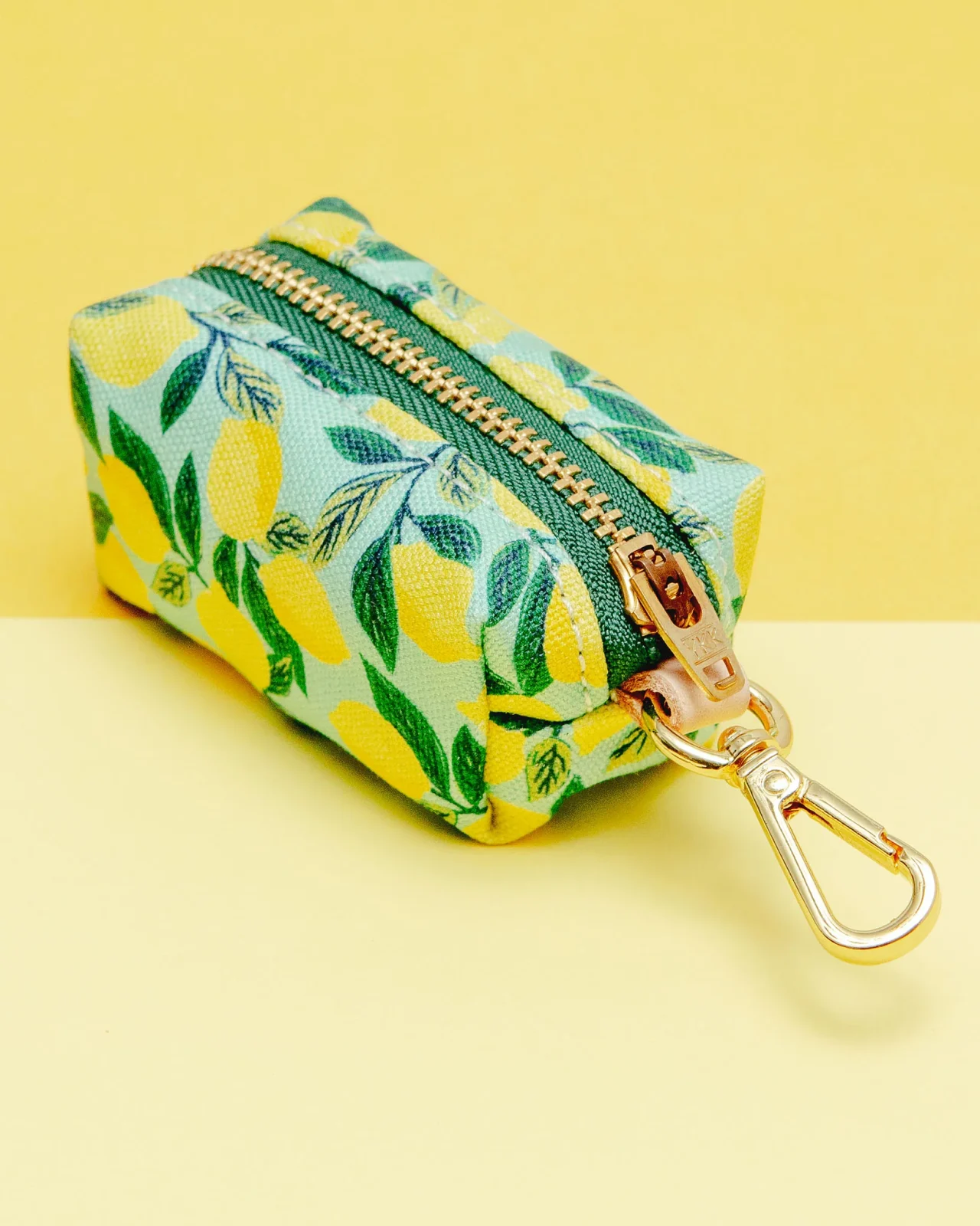 Lemon Zest Dog Leash Bag (Made in the USA) <> - Image 2