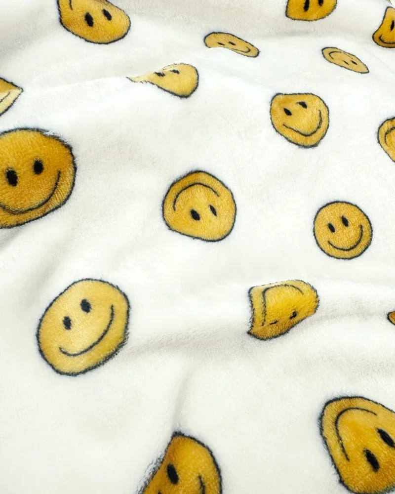 Ultra Thick Plush Smiley Face Blanket - Image 2