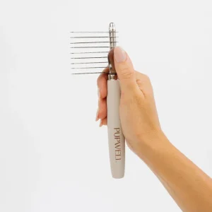 The Dematting Comb for Dogs