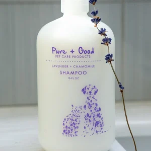 Purifying Shampoo for Dogs & Cats in Lavender & Chamomile