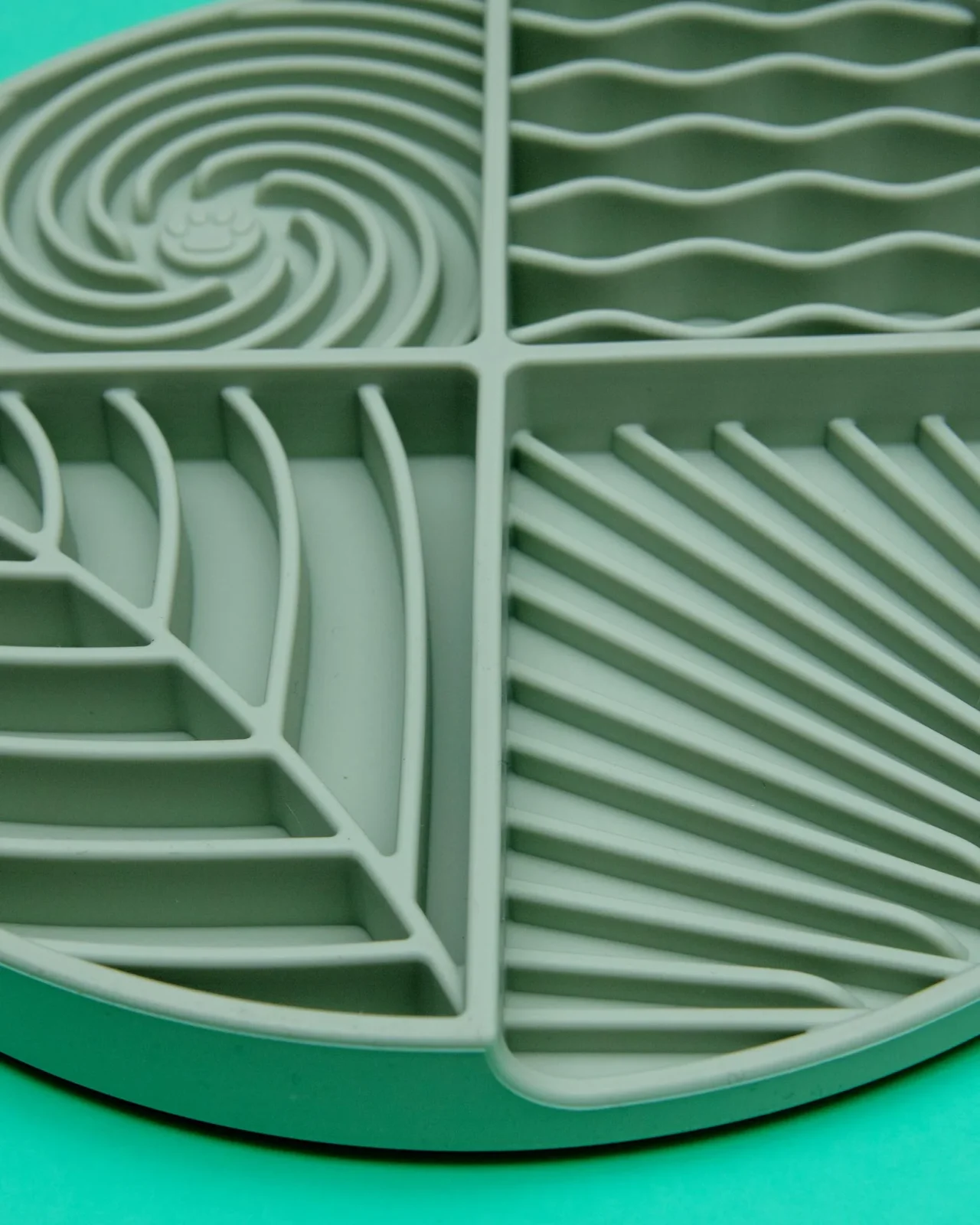 Paradise Suction Lick Mat - Image 2