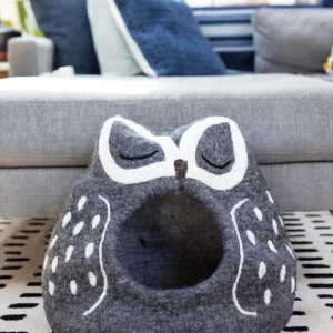 Grey Owl Wool Pet Cave