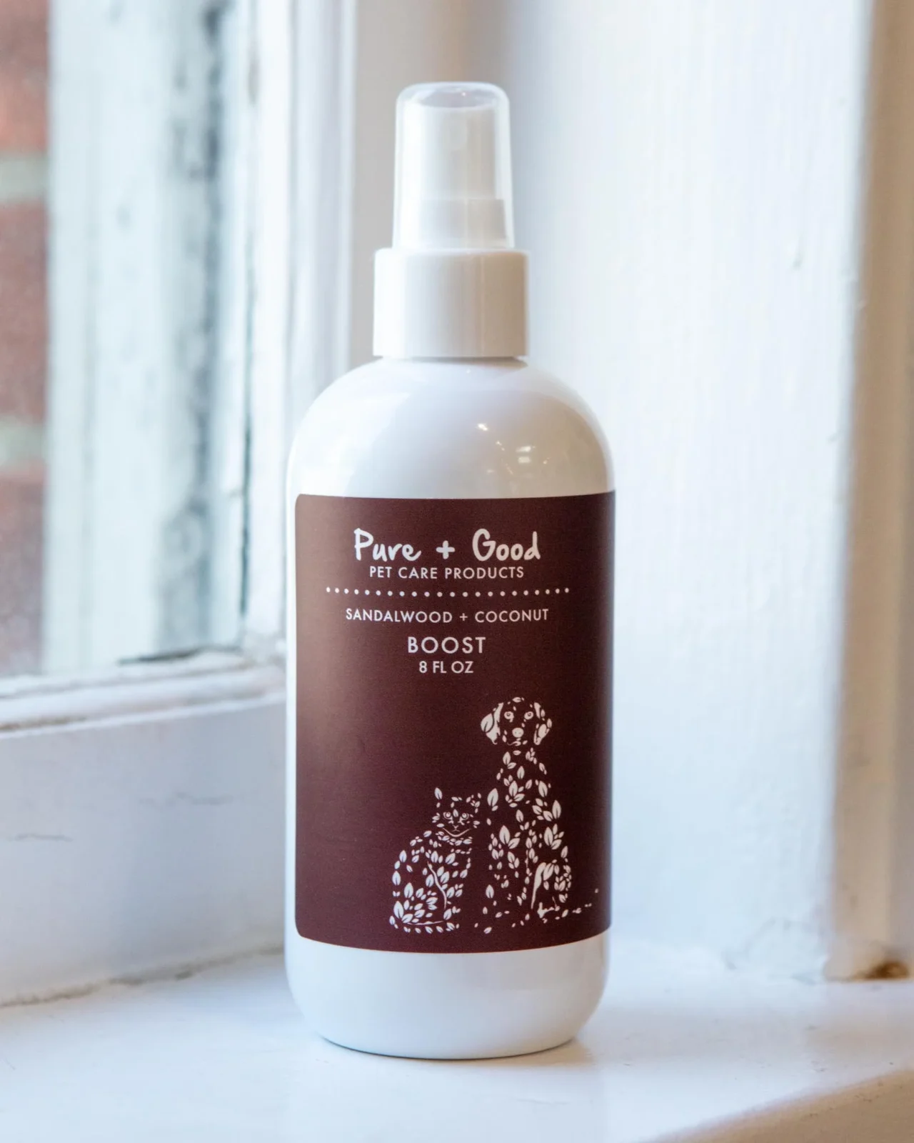Sandalwood + Coconut Boost Dog Spray (8oz)