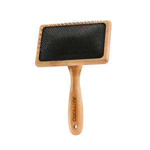 Nature Collection Protected Pin Large Slicker Brush by Artero