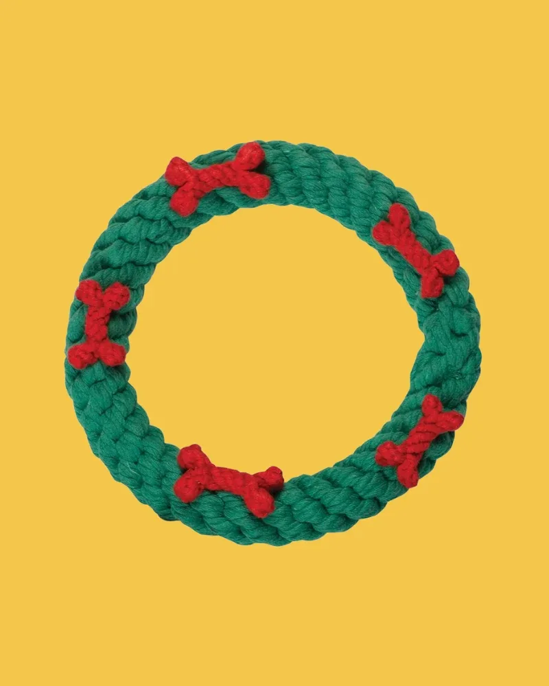 Green Ring Wreath Rope Dog Toy - Image 2
