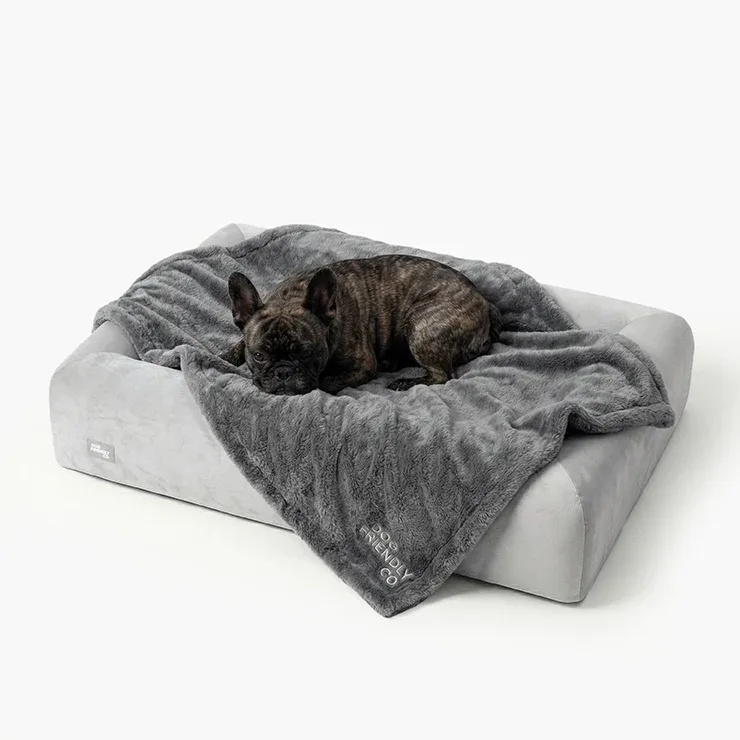 Swift Blankets - Black - Image 2