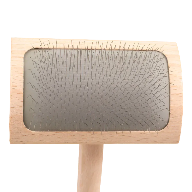 Mark Curved Back Medium Slicker Brush by Chris Christensen - Image 2