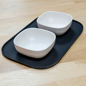 Basic Placemat in Coal Black